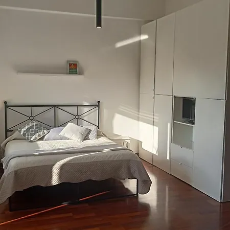 Boutique Vicino San Pietro Rom